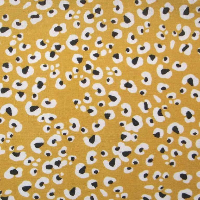Le grand bavoir est un essentiel pour l'arrivé d'un bébé. Un joli produit unique, pratique et écologique. Le grand bavoir convient très bien au 6 mois et + Les bavoirs ont deux boutons pressions pour suivre le développement de votre enfant. Les bavoirs ont une face en coton Oekotex (sans produits nocifs pour la santé) et l'autre en mico-éponge de bambou. La fibre de bambou est la plus douce, plus absorbante et plus résistante dans le temps. Lavage en machine à 40°, sèche linge déconseillé